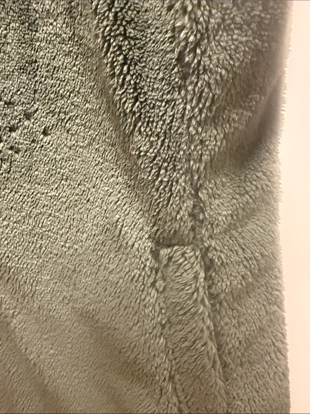 The North Face Olive Quilted Insulated Vest - Reversible - Picture 9 of 10